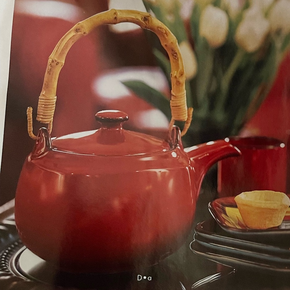 NWT Southern Living at Home Harmony red Teapot and infuser